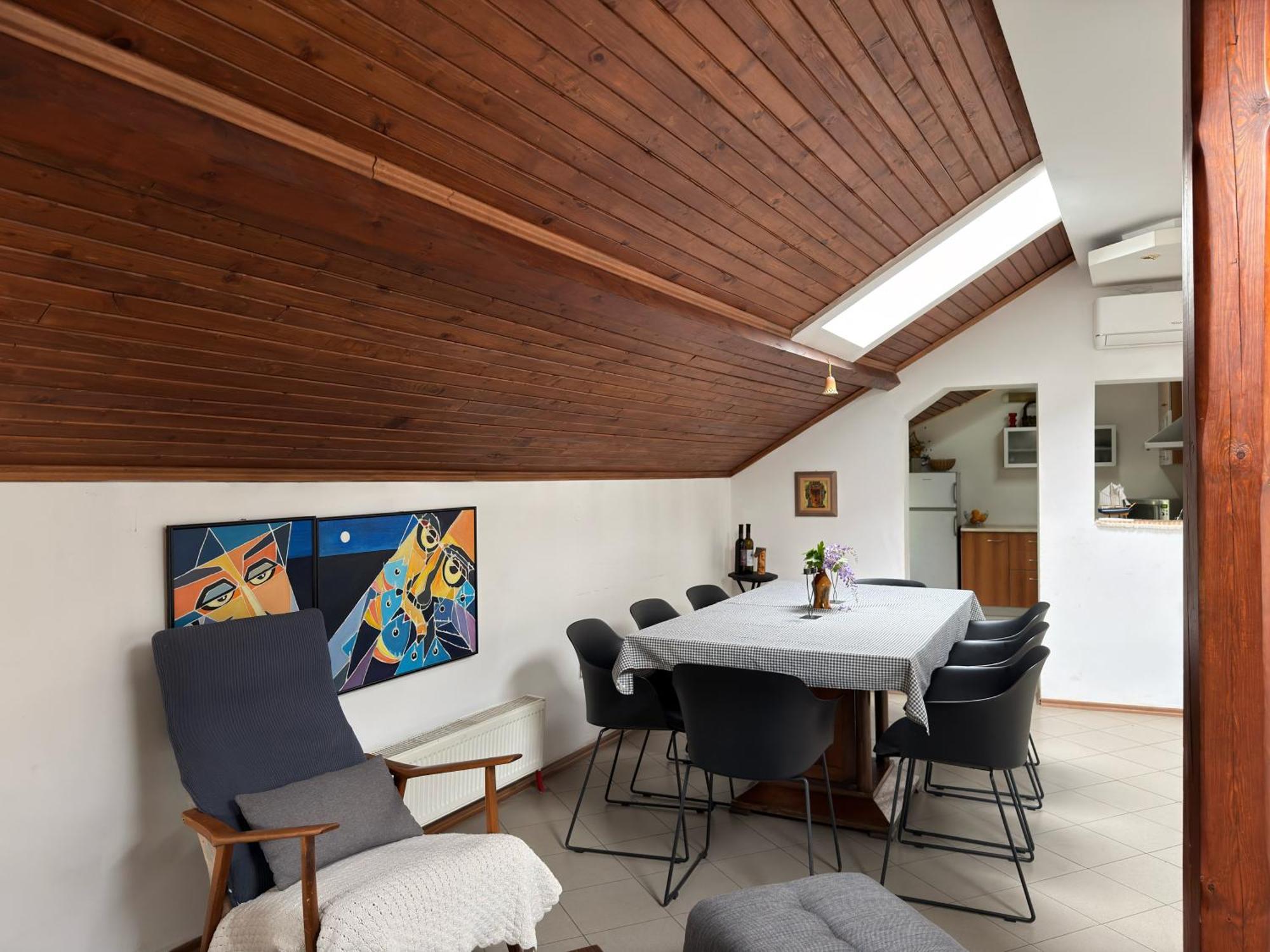 Apartment Corner House